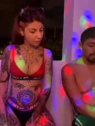 Izy_cute_ stripchat stream image