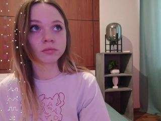 juliamasson camsoda stream image