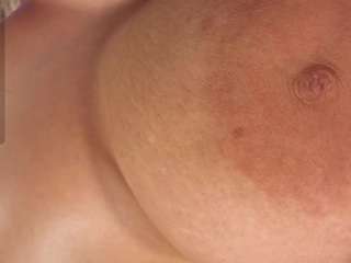 earlenedrover camsoda stream image