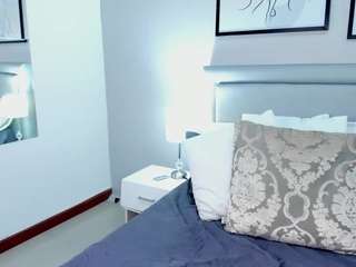 mili-moon camsoda stream image