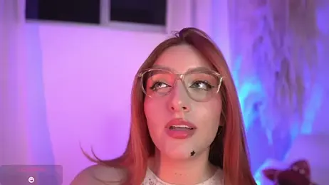 Anavi_ stripchat stream image