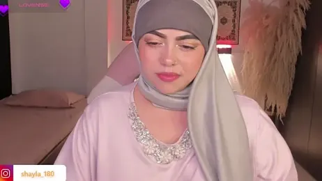 shayla_18 stripchat stream image