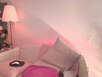 SallyeLeins bongacams stream image, 10.12.2025 18:30