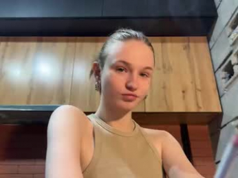 nloraaa chaturbate stream image