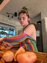 Cutiepiespanks stripchat stream image