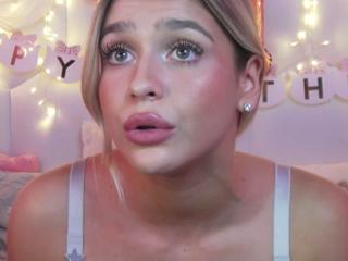 Maci Reynolds flirt4free stream image