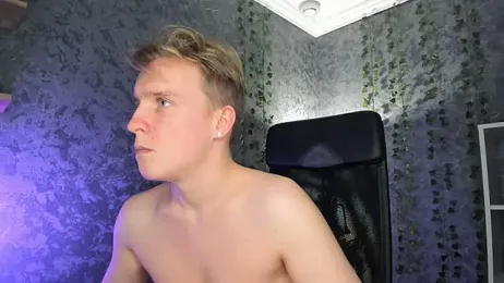 AlexxSweet stripchat stream image