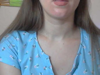 Lolakisss bongacams stream image