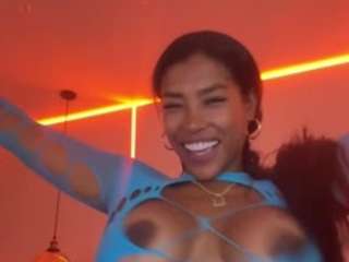 saamytits camsoda stream image