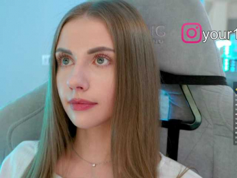 VikkiExtraCheese bongacams stream image