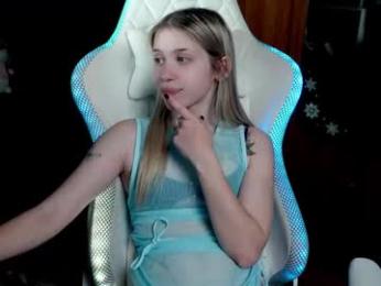 ho1yh01e chaturbate stream image, 18.12.2025 18:40