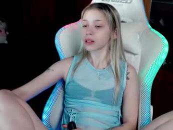 ho1yh01e chaturbate stream image, 18.12.2025 18:40