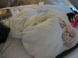 voyeurcam-julmodels-whitebed-1 camsoda stream image