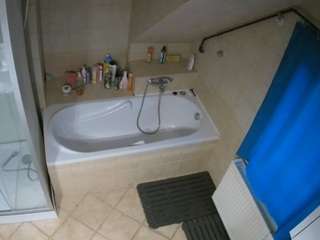 voyeurcam-julmodels-bath-2nd-1 camsoda stream image