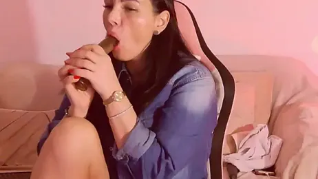 ReiyaRey stripchat stream image