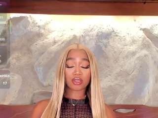 alison-mooon camsoda stream image