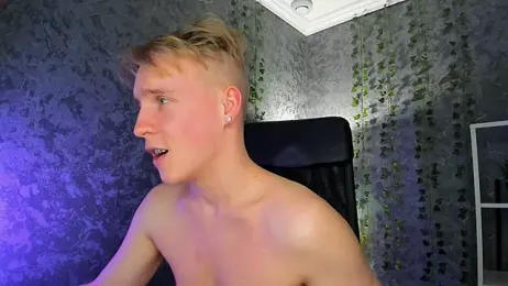 AlexxSweet stripchat stream image