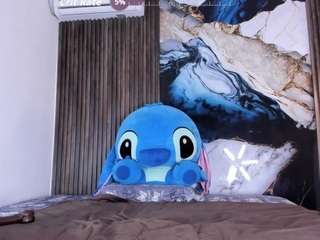 anthoneladoll camsoda stream image