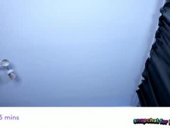 vivian_qwerty chaturbate stream image