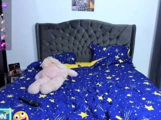 golddivine camsoda stream image, 23.12.2025 04:00