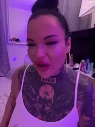 _MelinaCurves_ stripchat stream image