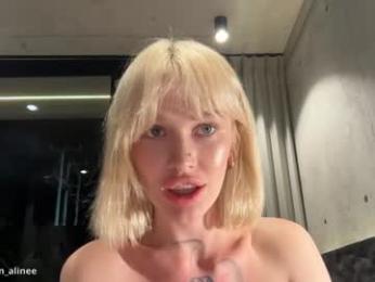 golden_alinee chaturbate stream image, 24.12.2025 12:50