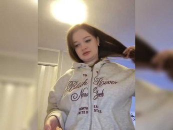 _Lisichka bongacams stream image