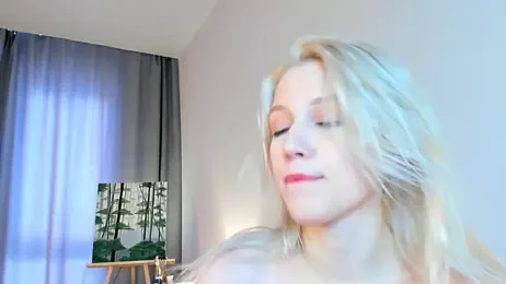 AliceLebel stripchat stream image