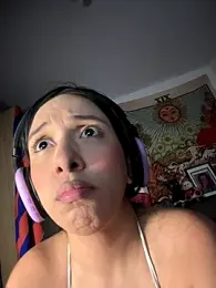 kiaraglam2 stripchat stream image