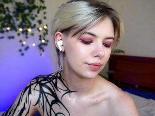 Odelyna Curless flirt4free stream image