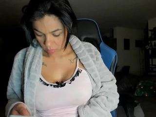 victoria-chicas camsoda stream image