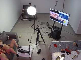 voyeurcam-jb-office-2 camsoda stream image