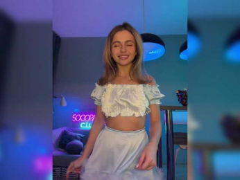 Nataliecroys bongacams stream image