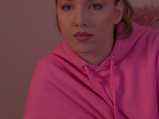 Ova Parlow flirt4free stream image