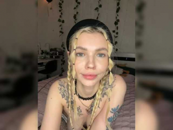 EmmaGoodGirl bongacams stream image