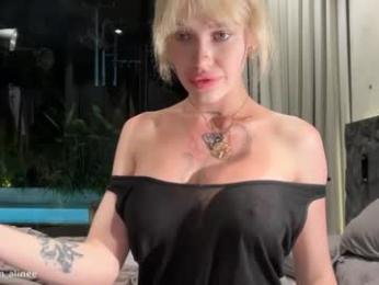 golden_alinee chaturbate stream image, 02.01.2026 13:20