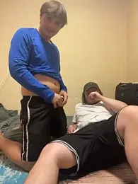 desiredude9 stripchat stream image