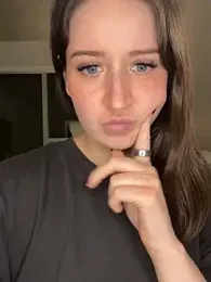 nerdynina stripchat stream image