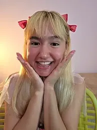 Pinkie_Princes stripchat stream image