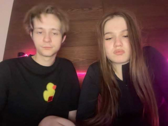 titsDestroy2007 bongacams stream image