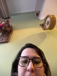 amooraaamoon stripchat stream image