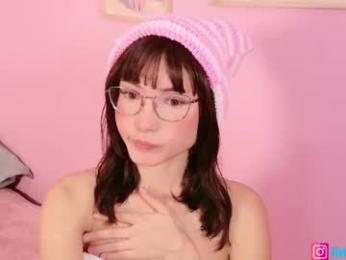 little_effy18_ chaturbate stream image, 06.01.2026 00:20