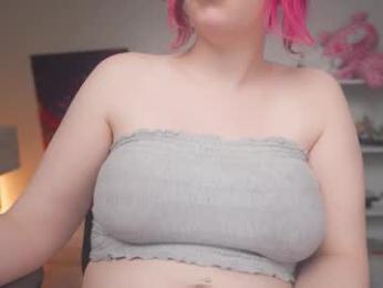 krystalsyxx chaturbate stream image, 06.01.2026 17:50