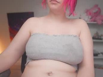 krystalsyxx chaturbate stream image, 06.01.2026 17:50