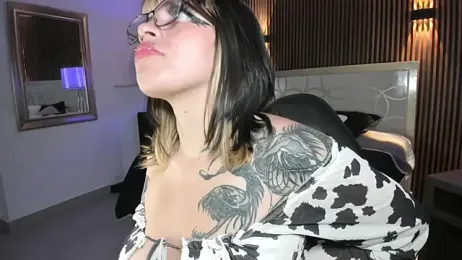 NattashaHotson stripchat stream image