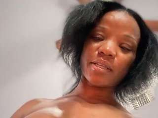 tastethepeach camsoda stream image