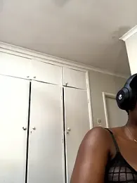 LuciousLips96 stripchat stream image