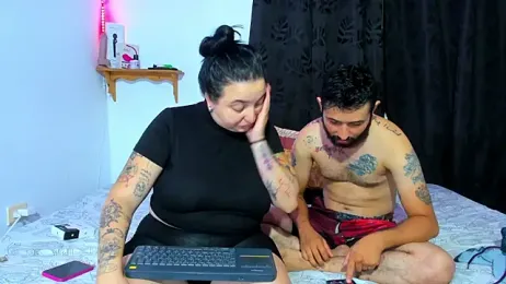 Bad_Couple_1 stripchat stream image