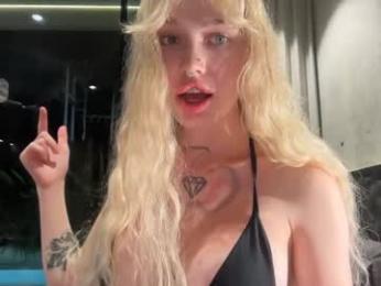 golden_alinee chaturbate stream image, 09.01.2026 13:10
