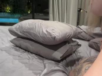golden_alinee chaturbate stream image, 09.01.2026 13:10